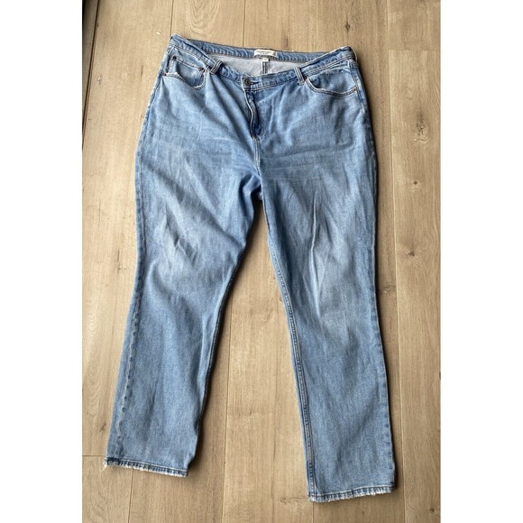Abercrombie & Fitch Curve Love The 90's Slim Straight Ultra Hi Rise Jean 34/18s - Picture 1 of 7